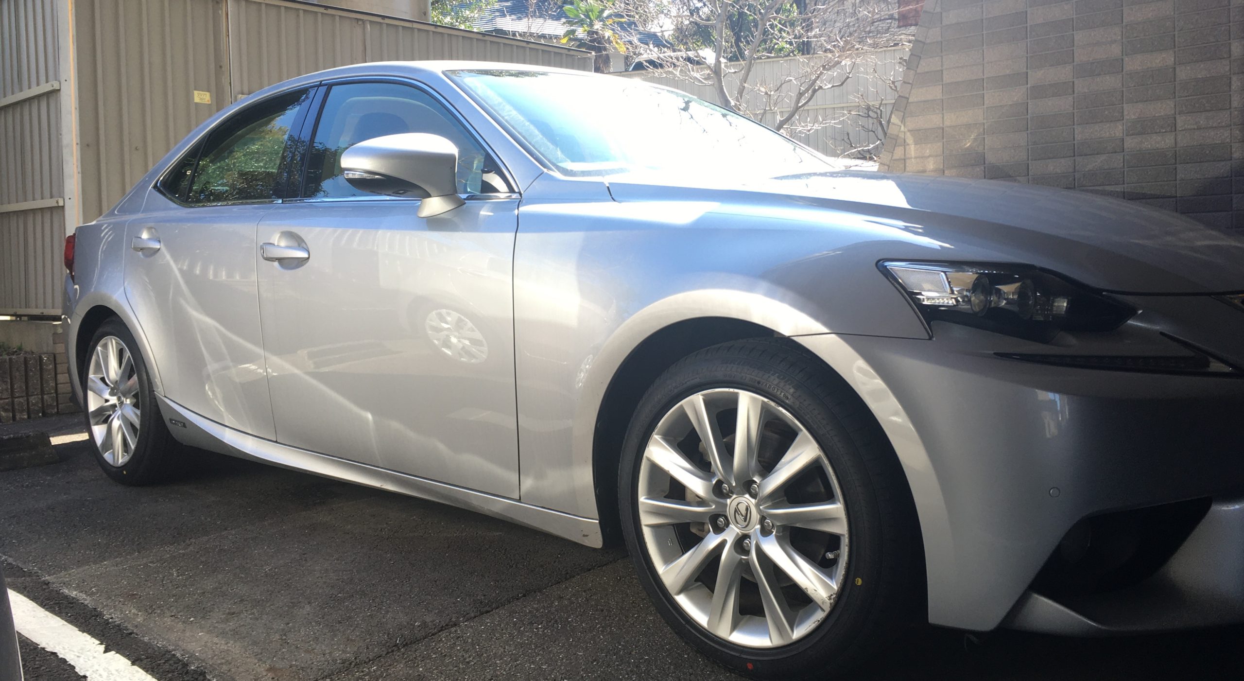 タイヤ更新もネットの時代