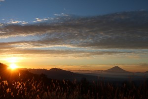 富士見台から見る日の出   
