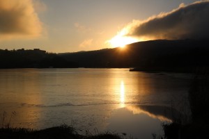白樺湖に映える夕陽   