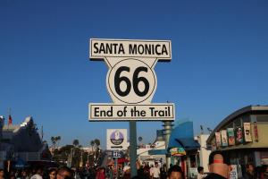 サンタモニカのRoute-66の標識